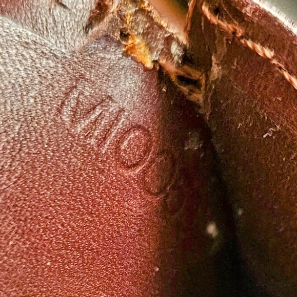 Louis Vuitton Vernis Kiss Lock Wallet Project Wallet ♥️ - Picture 7 of 17